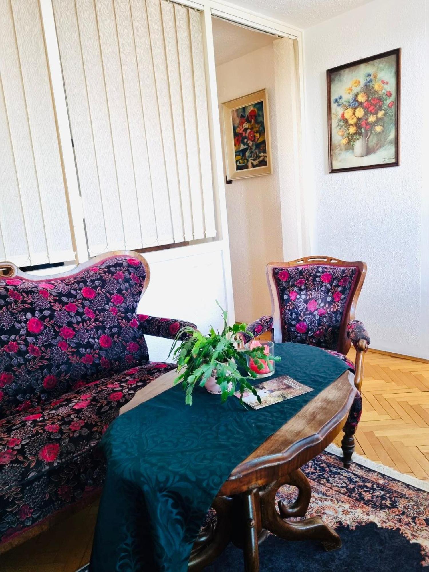 Cosy Apartment In Subotica, City Center Dış mekan fotoğraf